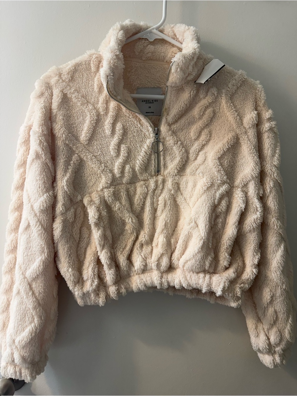 LIKE NEW! Angel Kiss Cream Plush Half-Zip Turtleneck Sweater